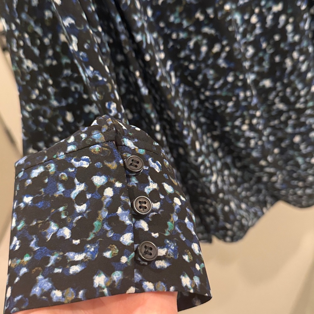 🧡 LONG SLEEVE HALOGEN CROSSOVER BLOUSE - Picture 2 of 4